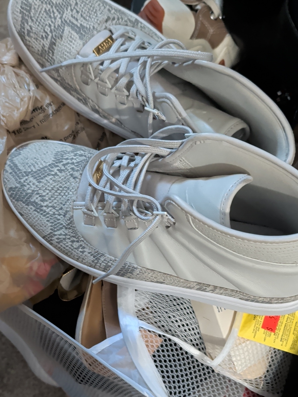 Jordan Men's White and Gray Low-Top Sneakers